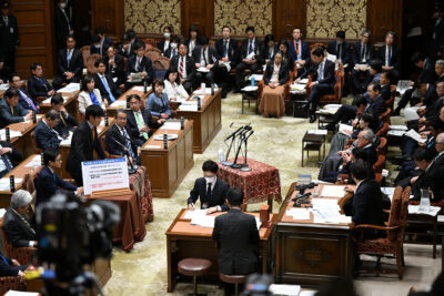 11/21 予算委員会（補正予算案）総理出席、NHK中継